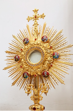 monstrance, zdroj: www.pixabay.com, CC0 Public Domain 